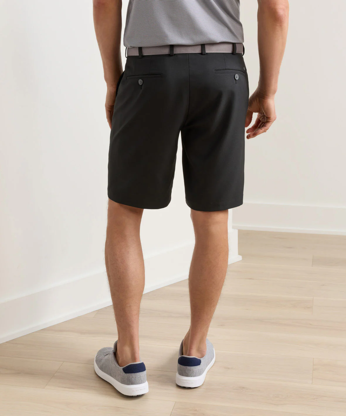 Peter Millar Salem High Drape Performance Shorts - Image 11