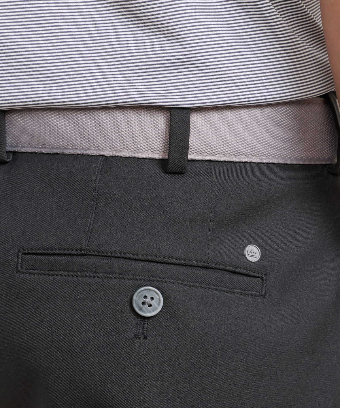 Peter Millar Salem High Drape Performance Shorts - Image 12