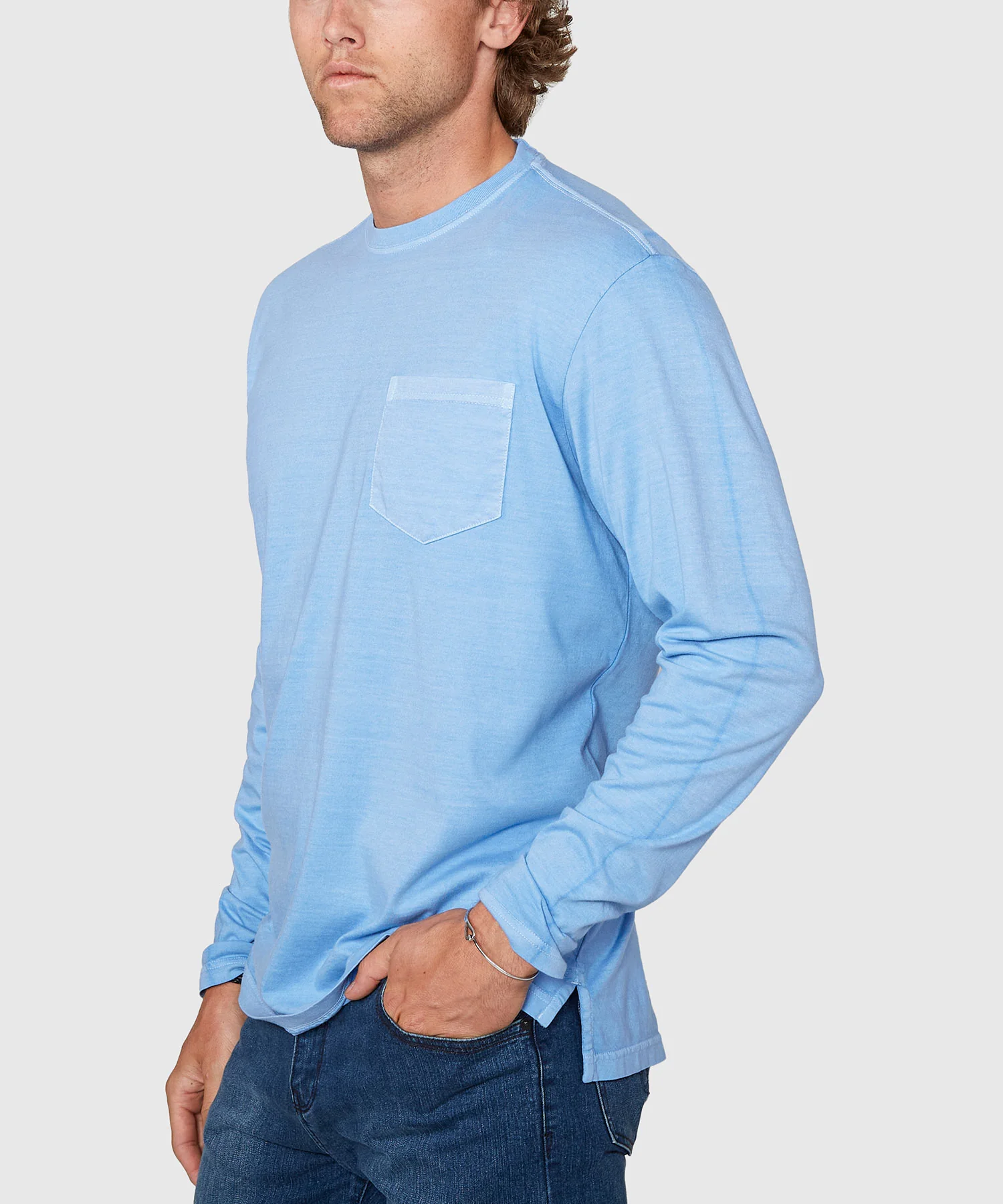 Westport Lifestyle Long Sleeve Ocean Washed Crew Neck Pocket T-Shirt - Image 12